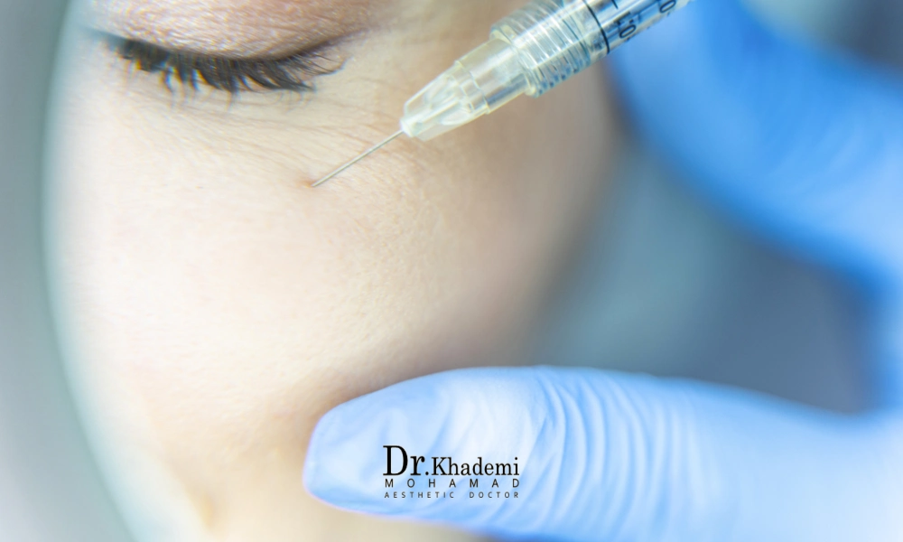 رعایت نکات مراقبتی برای جلوگیری از کوچک شدن چشم با فیلر توسط خانم و دریافت فیلر